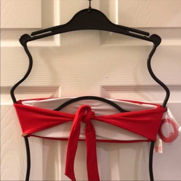 ๐ฅWHOLESALE LOT๐ฅ10 for ๐ฒ60๐ฅ Top only ๐VS PINK Bikini Removable Strap Bandeau - Picture 4 of 8